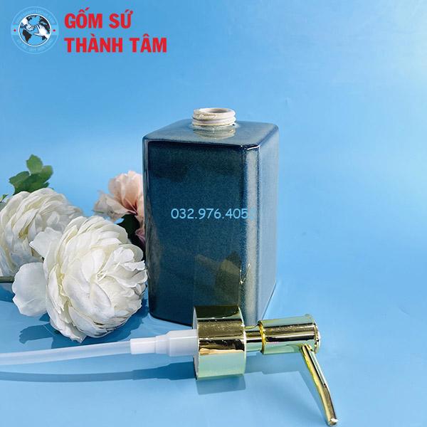 Bình xịt phòng tắm xanh dáng vuông Gốm Thành Tâm - Địa chỉ mua bình xịt phòng tắm dáng vuông uy tín