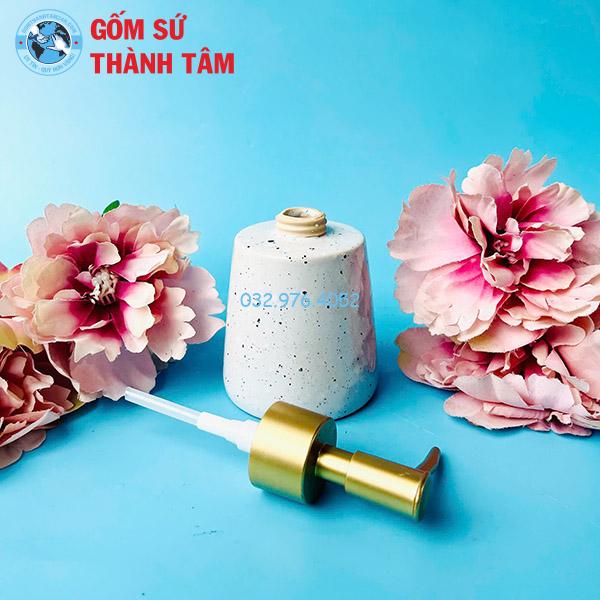 Bộ phụ kiện nhà tắm sứ cao cấp
