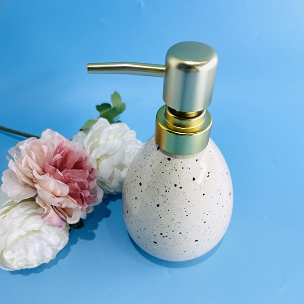 Bình xịt phòng tắm dáng boom Ứng dụng đa dạng của bình xịt phòng tắm dáng boom