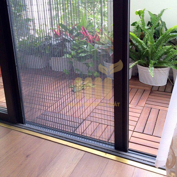 Cửa sổ/đi có ray hệ cửa lưới xếp