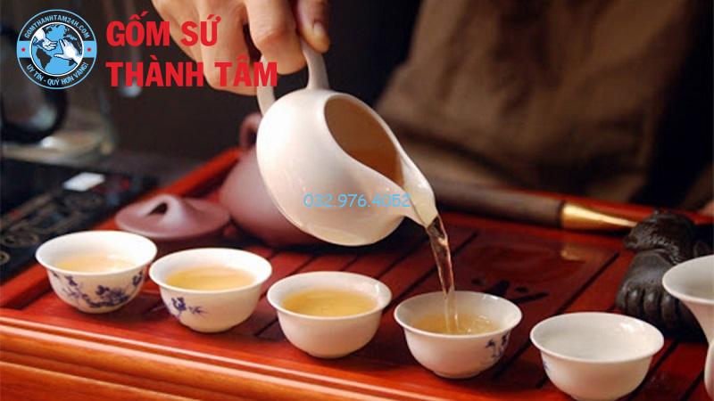 Hướng dẫn cách hãm trà thơm ngon đúng chuẩn ngay tại nhà Hãm trà là một quá trình nghệ thuật