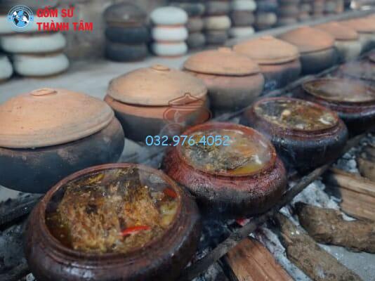 Hướng Dẫn Sử Dụng Nồi Đất Kho Cá Bếp Củi Chuẩn Vị nồi đất kho cá bếp củi
